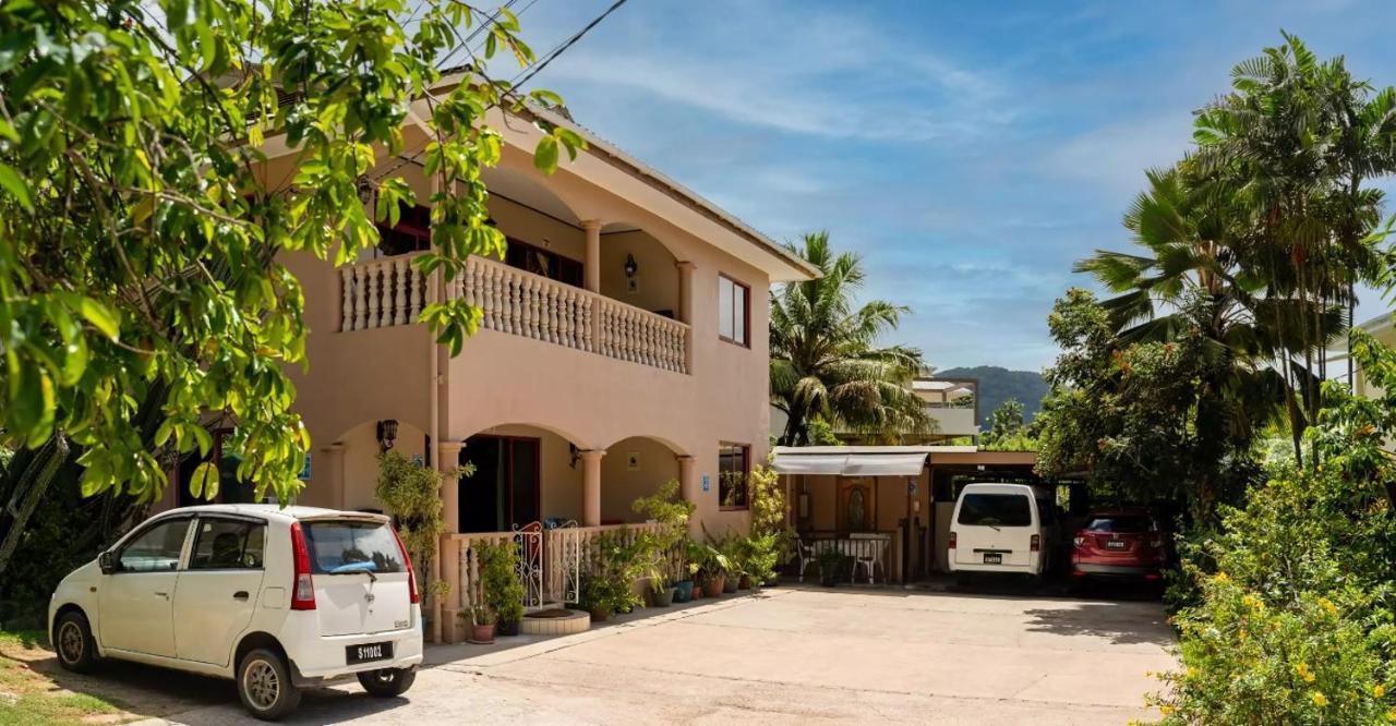 Apartamento Chez Benoit Self Catering Victoria Exterior foto