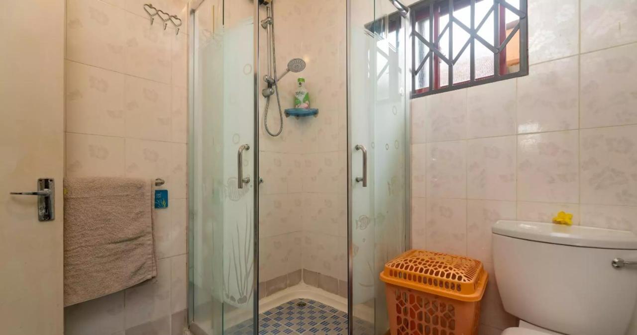 Apartamento Chez Benoit Self Catering Victoria Exterior foto